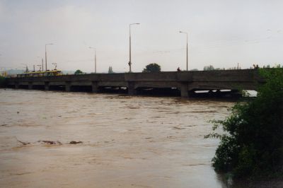 2002 hochwasser bruecke