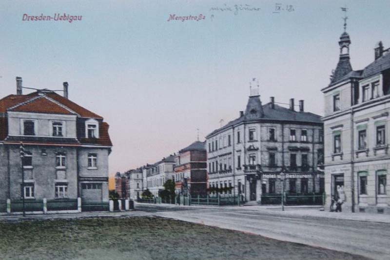 Mengstraße mit Cafe Aeroplan (jetzt Otto-Shop) und Hotel und Restaurant Fliegerheim (Ansichtskarte 1918)