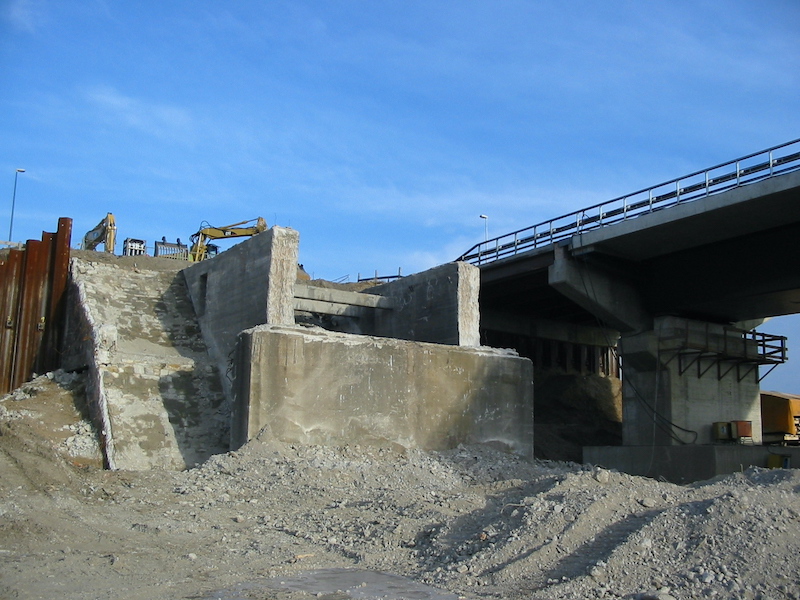 Die alte Brücke ist weg