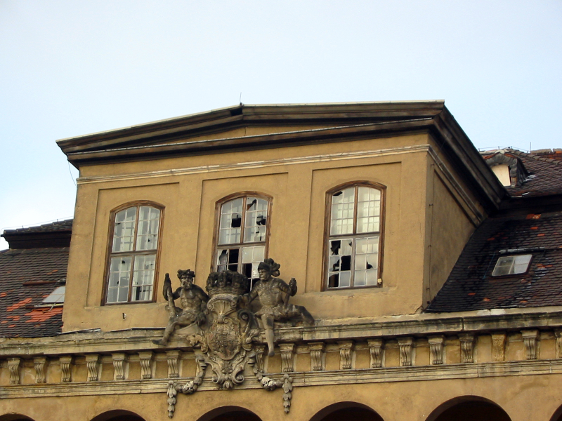 Fassade des Schlosses (2003, Foto: F. Philipp)